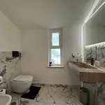 Attic With Terrace And View Apartman *